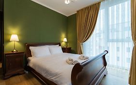 Deluxe 2 Bedroom Apartament